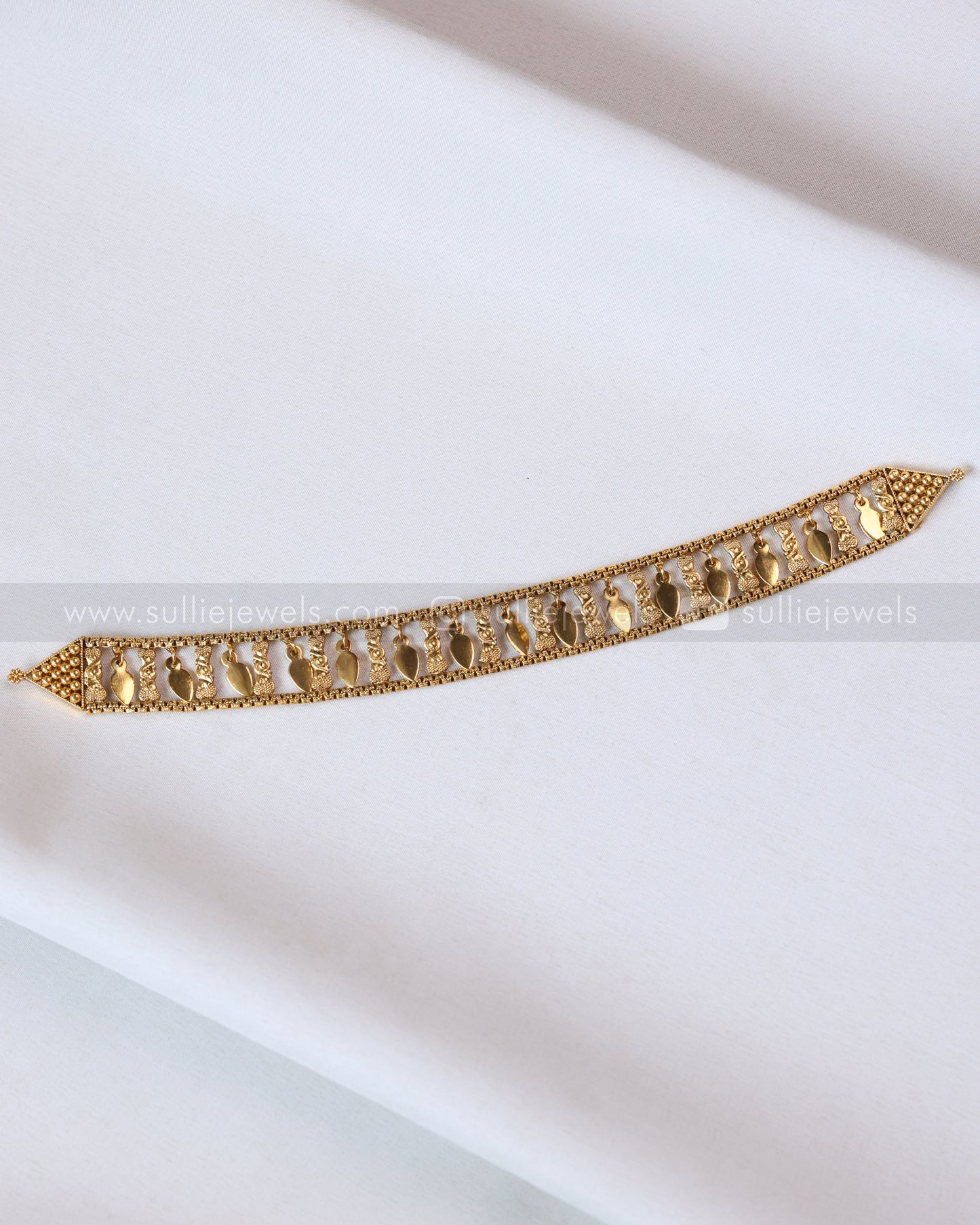 2142 - Sullie Basic Box Chain Single Line Elakkathali Necklace with Stud