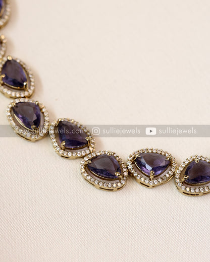 Premium Traingular Emerald Stone Necklace Set