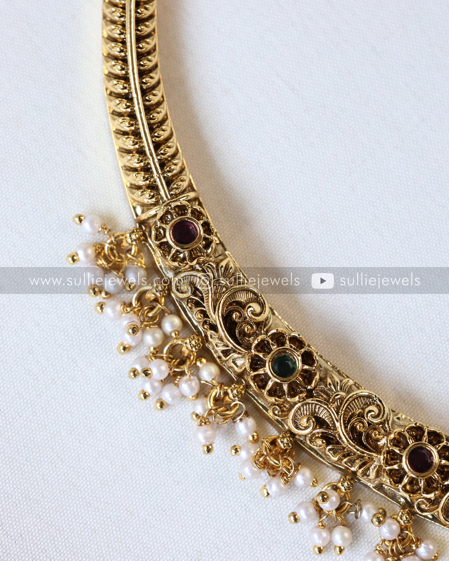 Kemp Goddess Hasli Necklace with Earring - Mint Beads