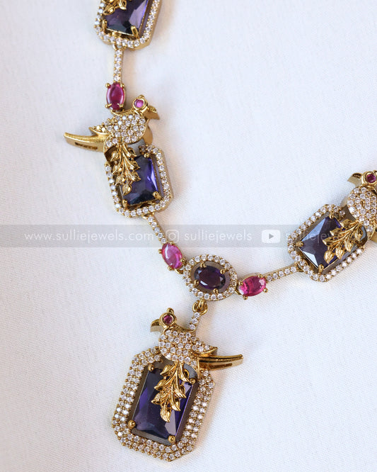 3640 - Violet Parrot Necklace with Stud