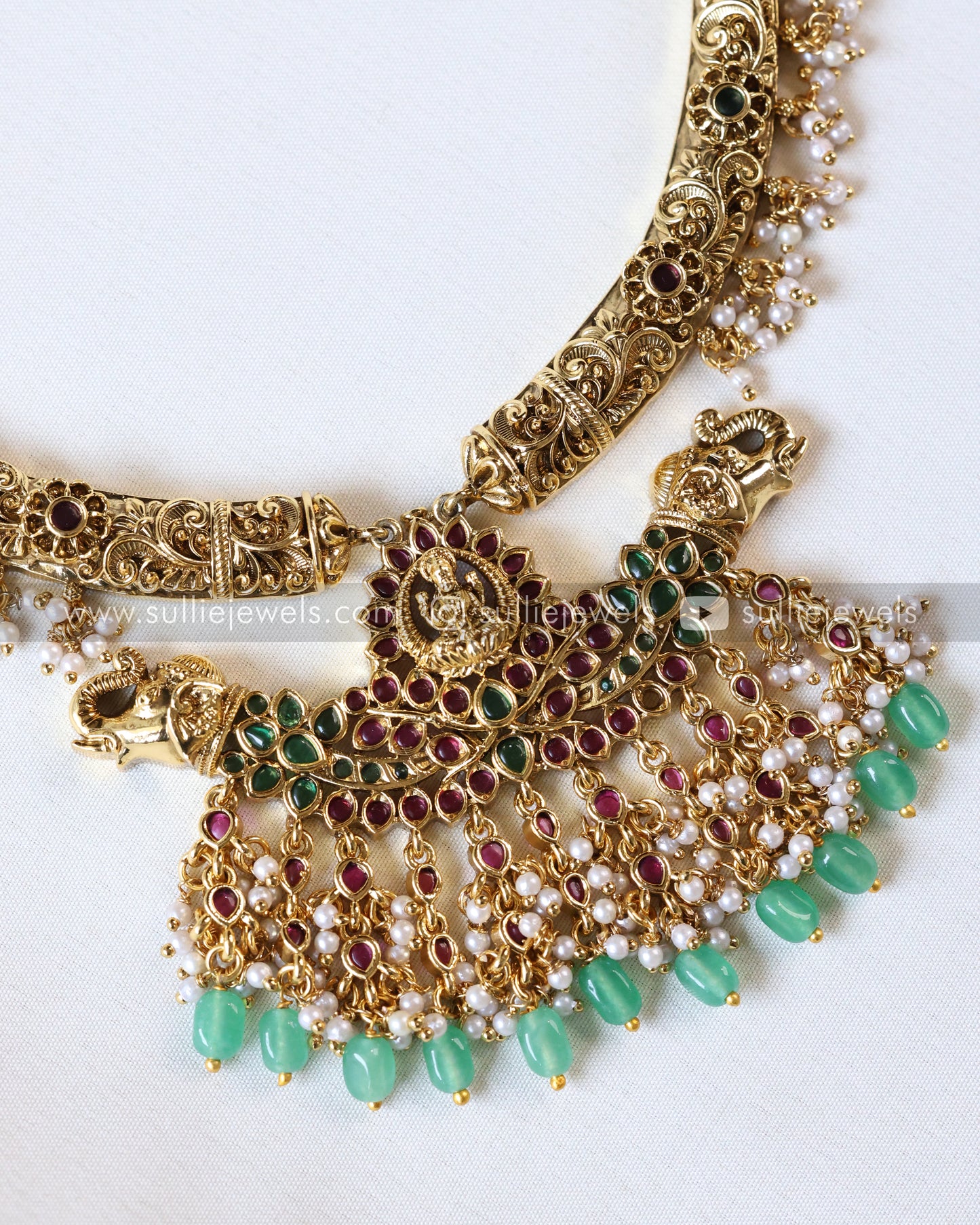 Kemp Goddess Hasli Necklace with Earring - Mint Beads