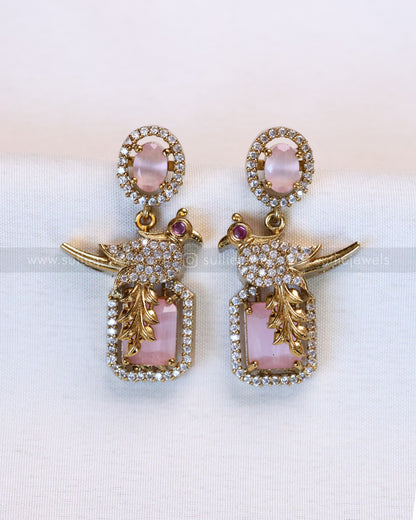 3638 - Pastel Pink Parrot Necklace with Stud