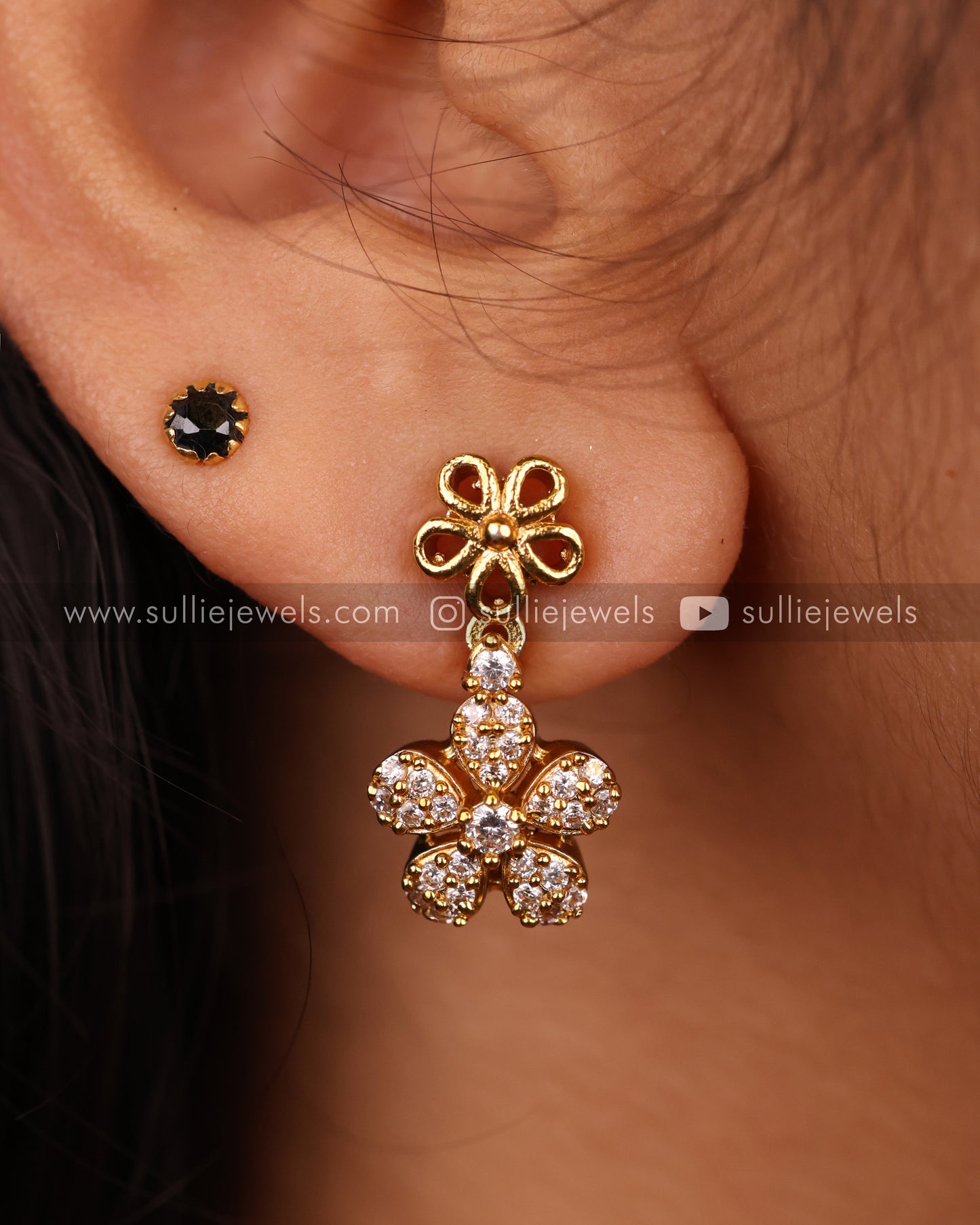 Diamond Flower Necklace Set