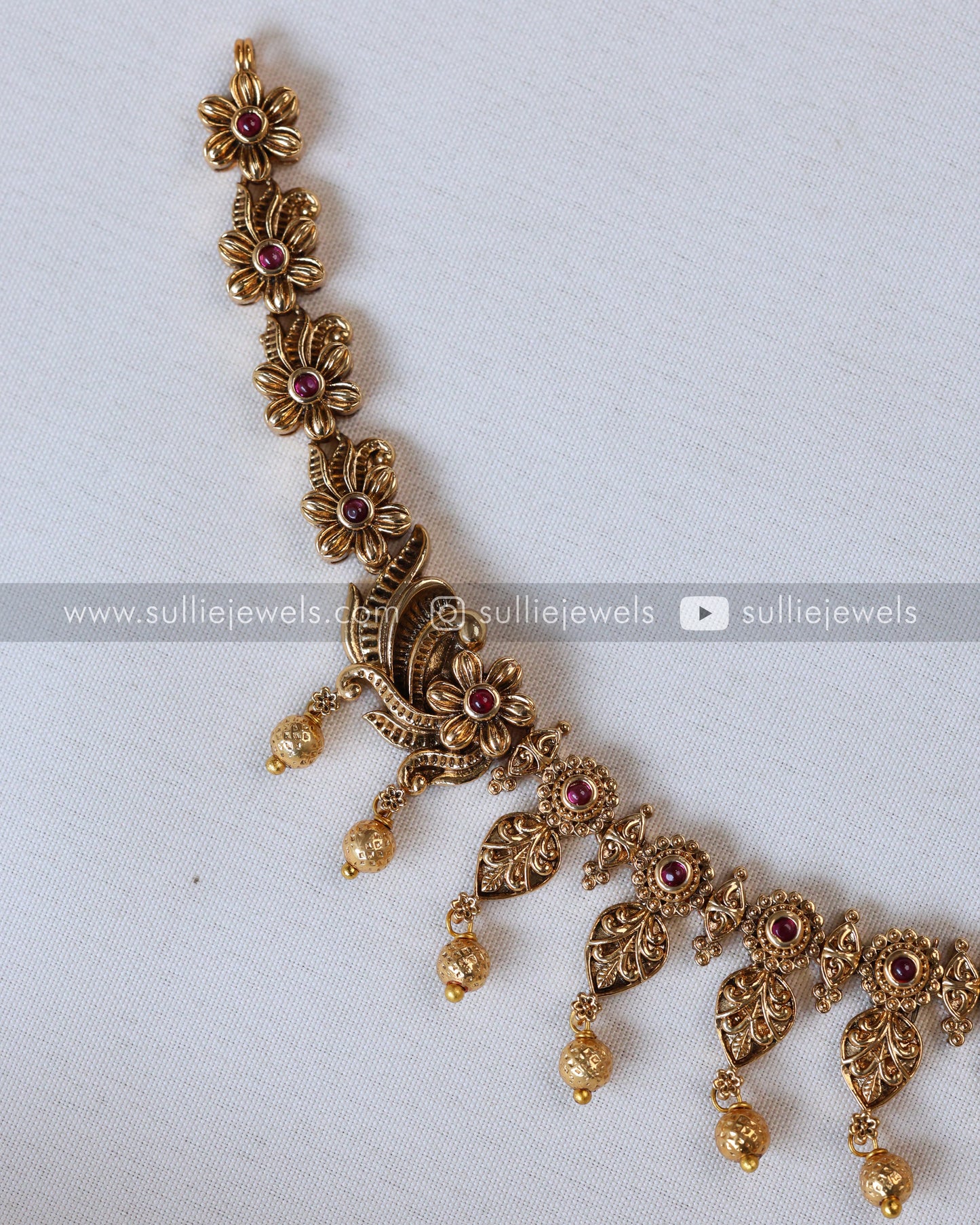 Gold Beads Floral Leaf Necklace with Stud