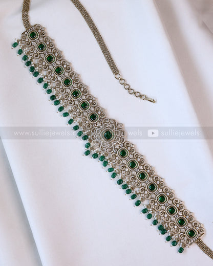 H201 - Emerald Stone Victorian Premium Hipchain