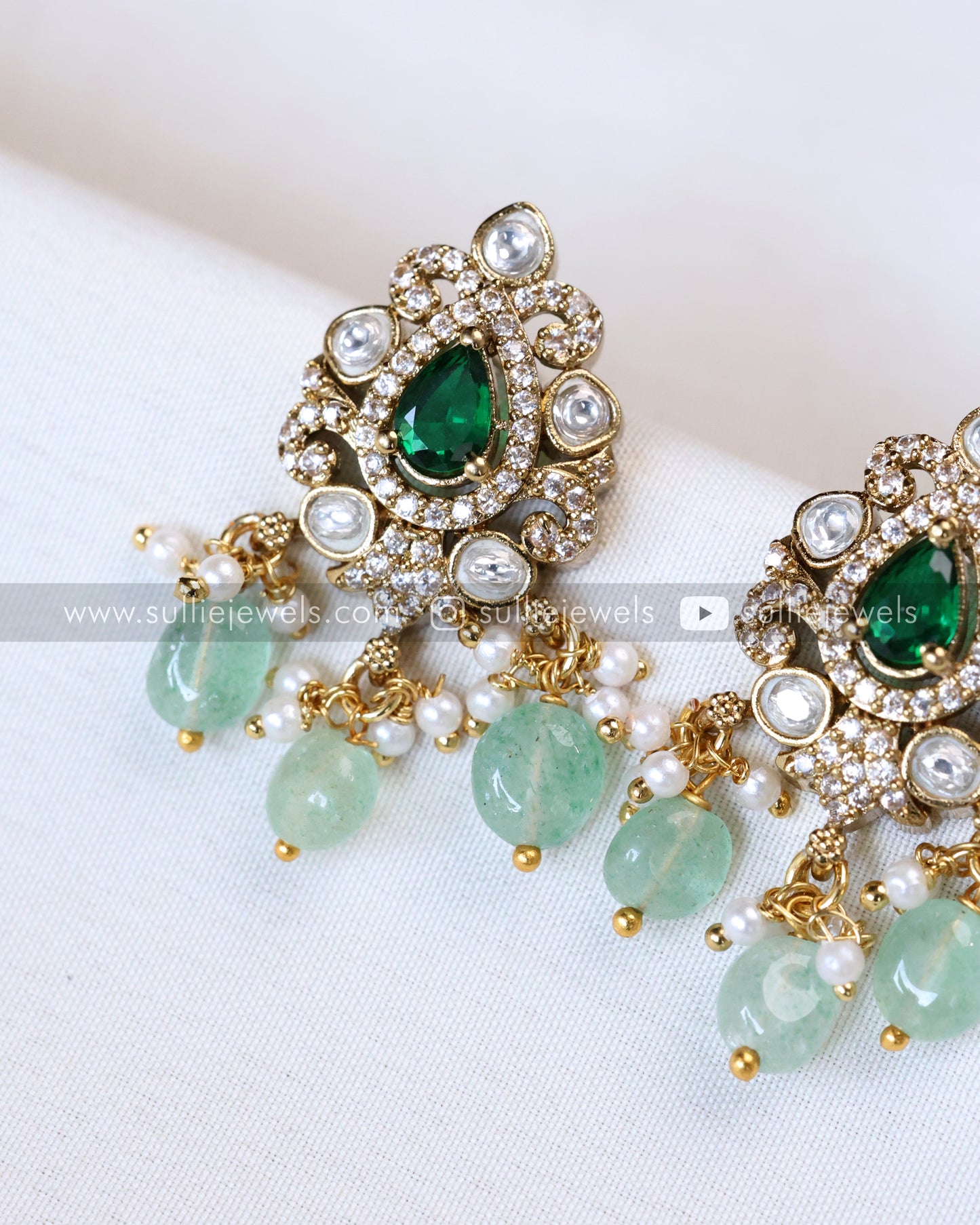 Kemp Premium Designer Hasli with Earring - Mint Beads