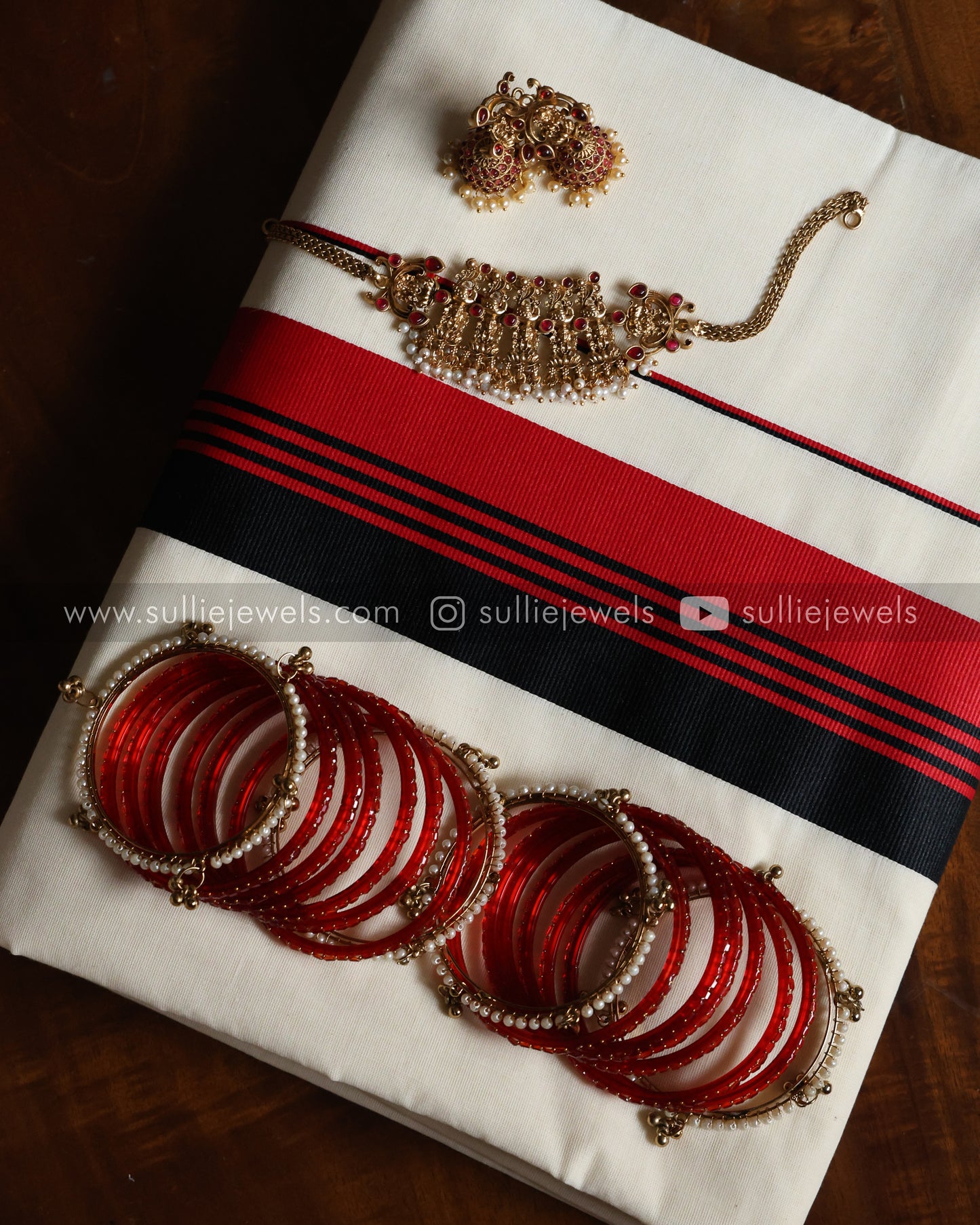 Red Onam Combo - Saree, Necklace, Jhumka & Bangle Set of 16