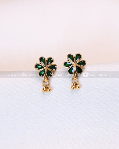2123 - Sullie Basic Green Flower Choker with Stud