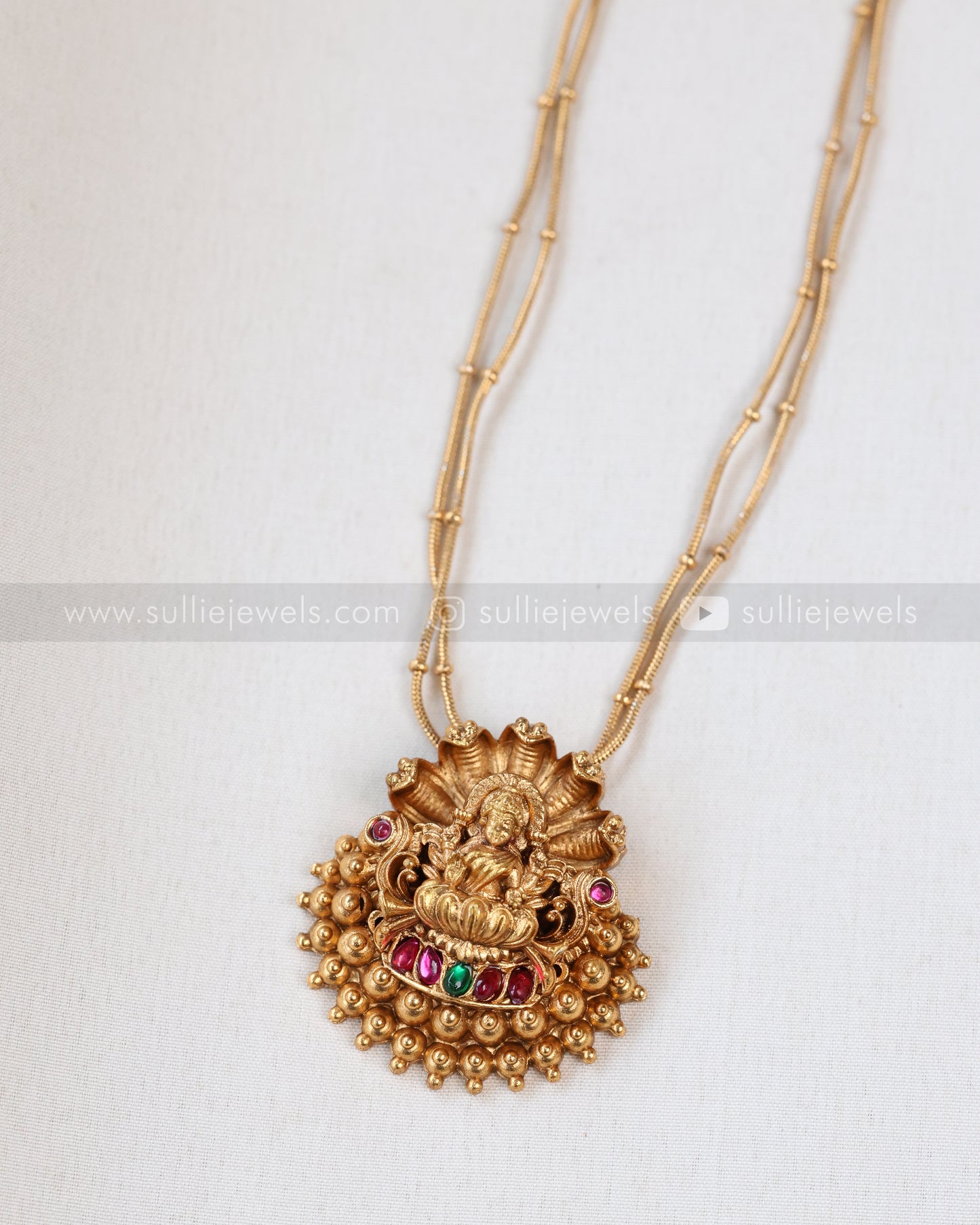 6066 - Sullie Basic - 3D Naga Lakshmi Golden Double Chain Pendant with Studs