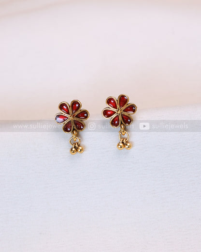 2122 - Sullie Basic Ruby Flower Choker with Stud
