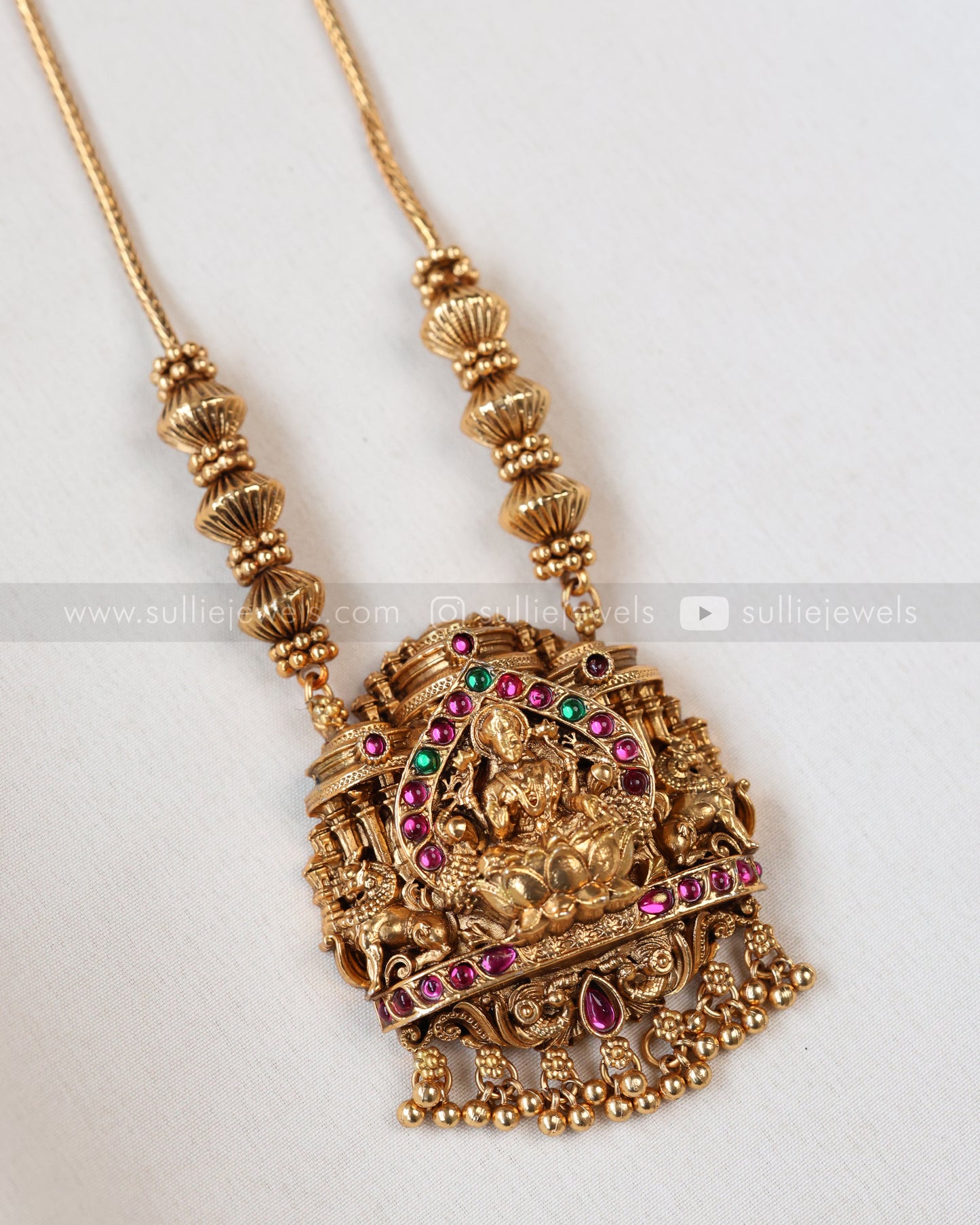 6067 - Sullie Basic - Goddess Gold Beaded Chain Pendant with Jhumka