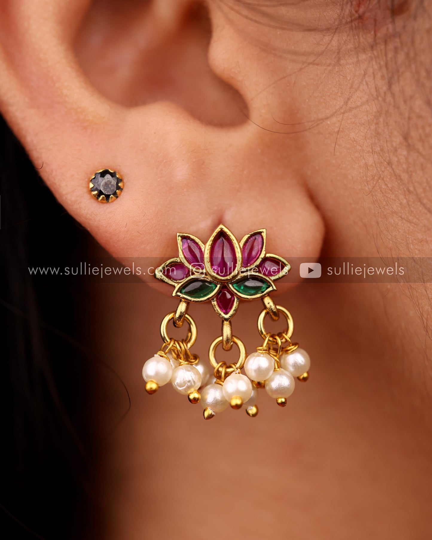 Lotus with Pearl hangings Necklace Set