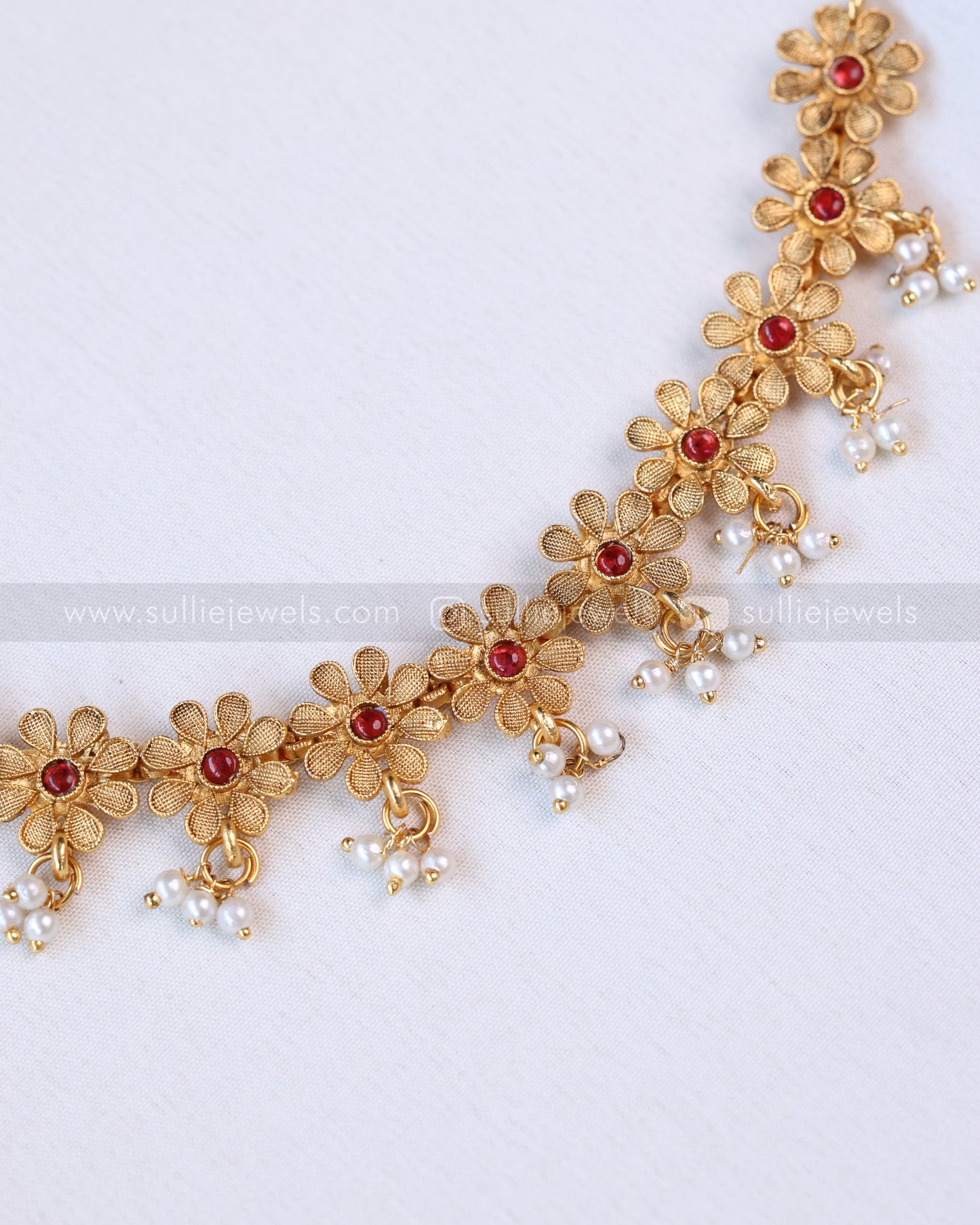 3688 - Sullie Basic Ruby Floral Necklace with Stud