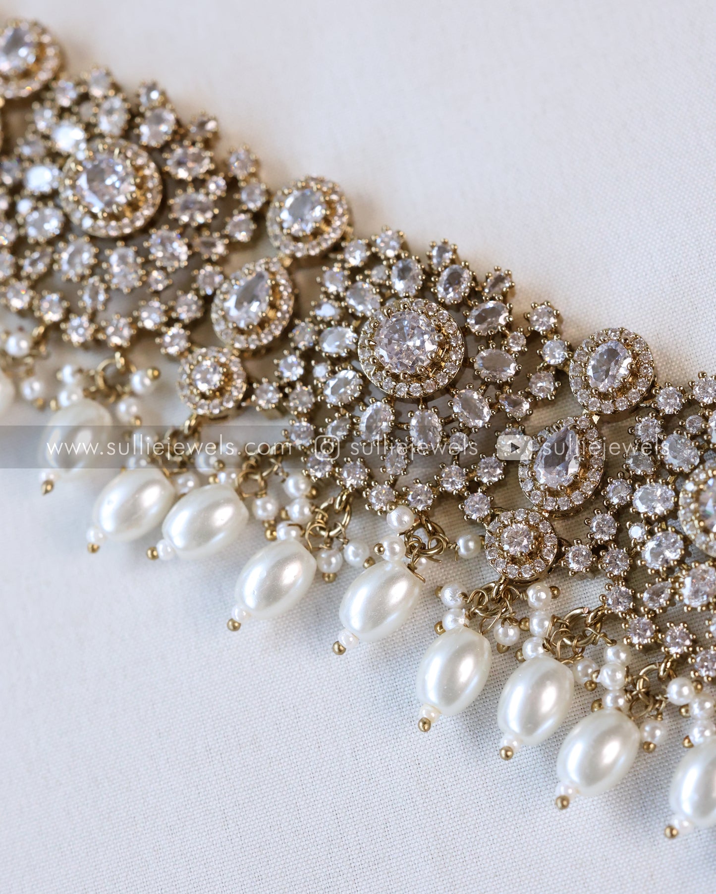 Floral Design Victorian Stone Premium Hipchain - 6 colours