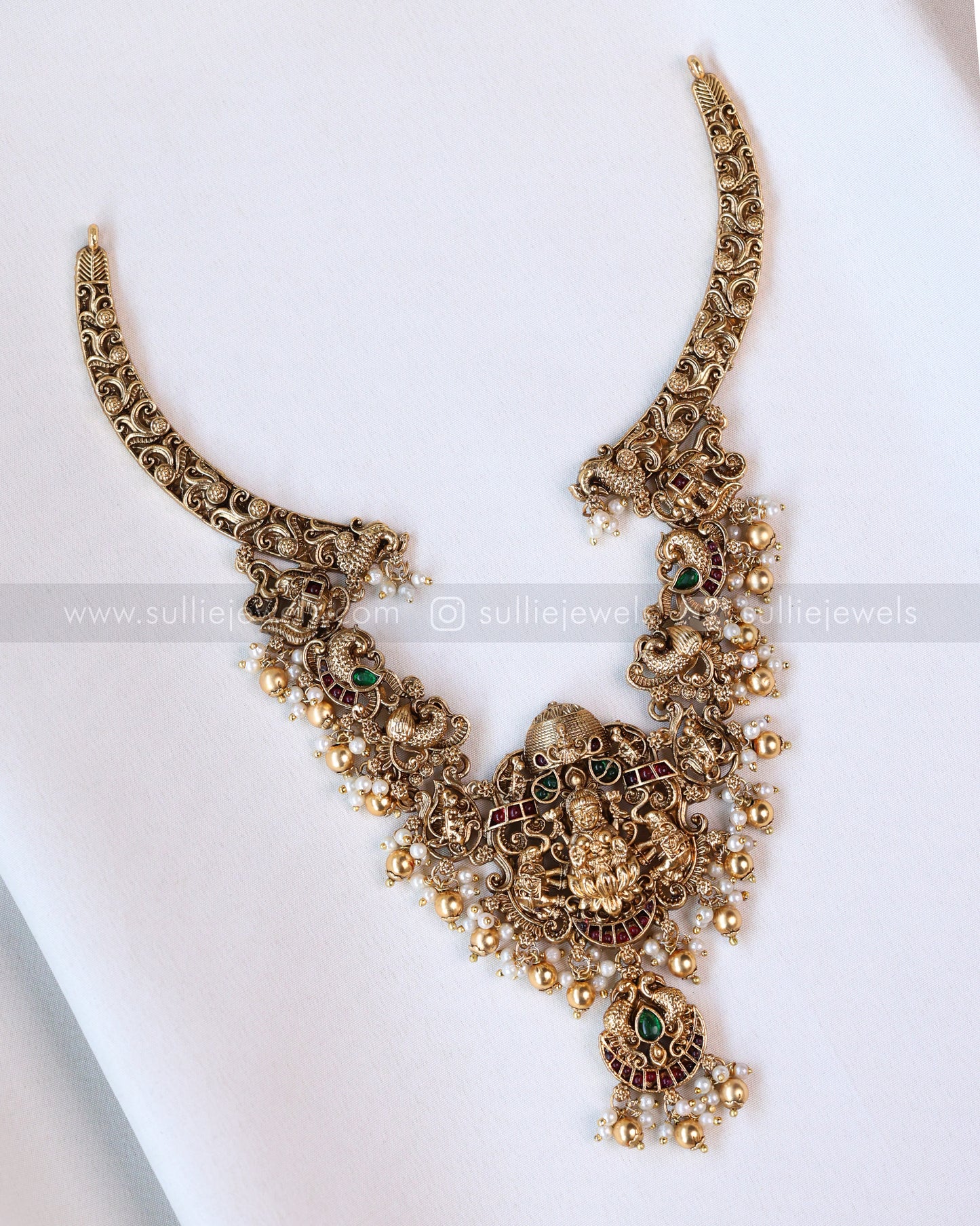 3693 - Sullie Basic Lakshmi Hasli Necklace with Gold Beads and Earrings
