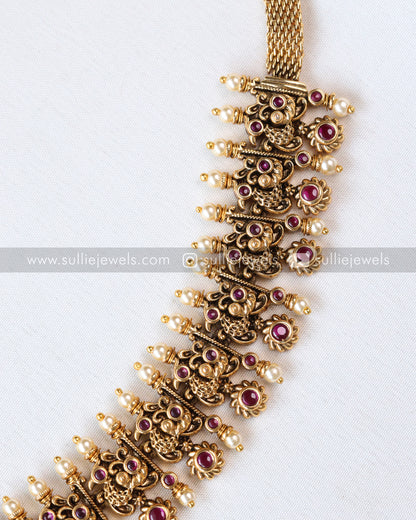 No Idol Ruby Premium Pearl Hipchain