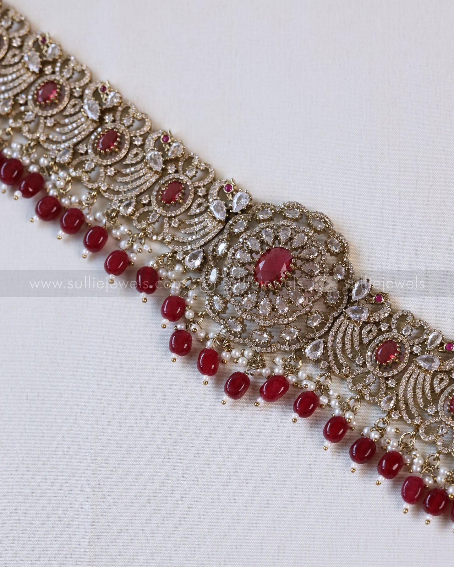 Peacock Design Victorian Stone Premium Hipchain - 6 colours