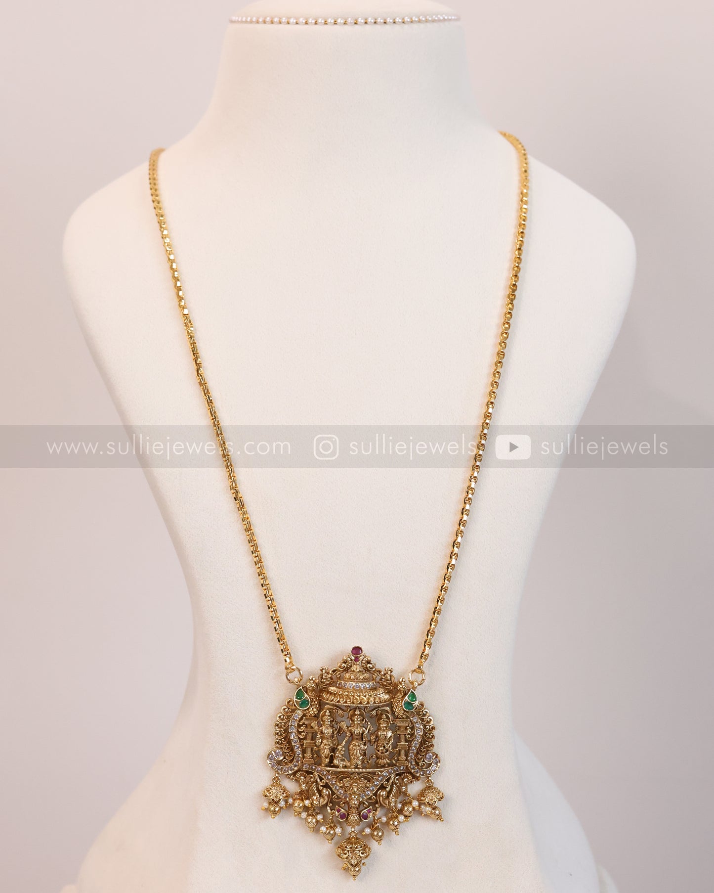 6034 - Gold Chain Ramparivar Pendant with Earrings