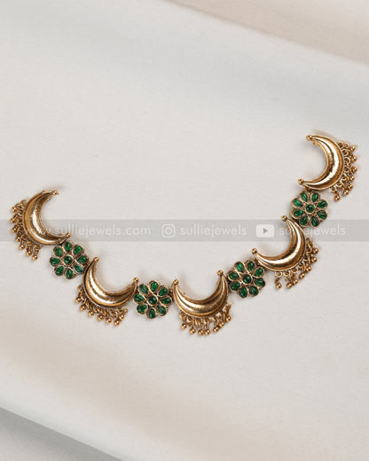 3817 - Sullie Basic - Antique Gold Green Flower Ardha Chandra Necklace with Stud