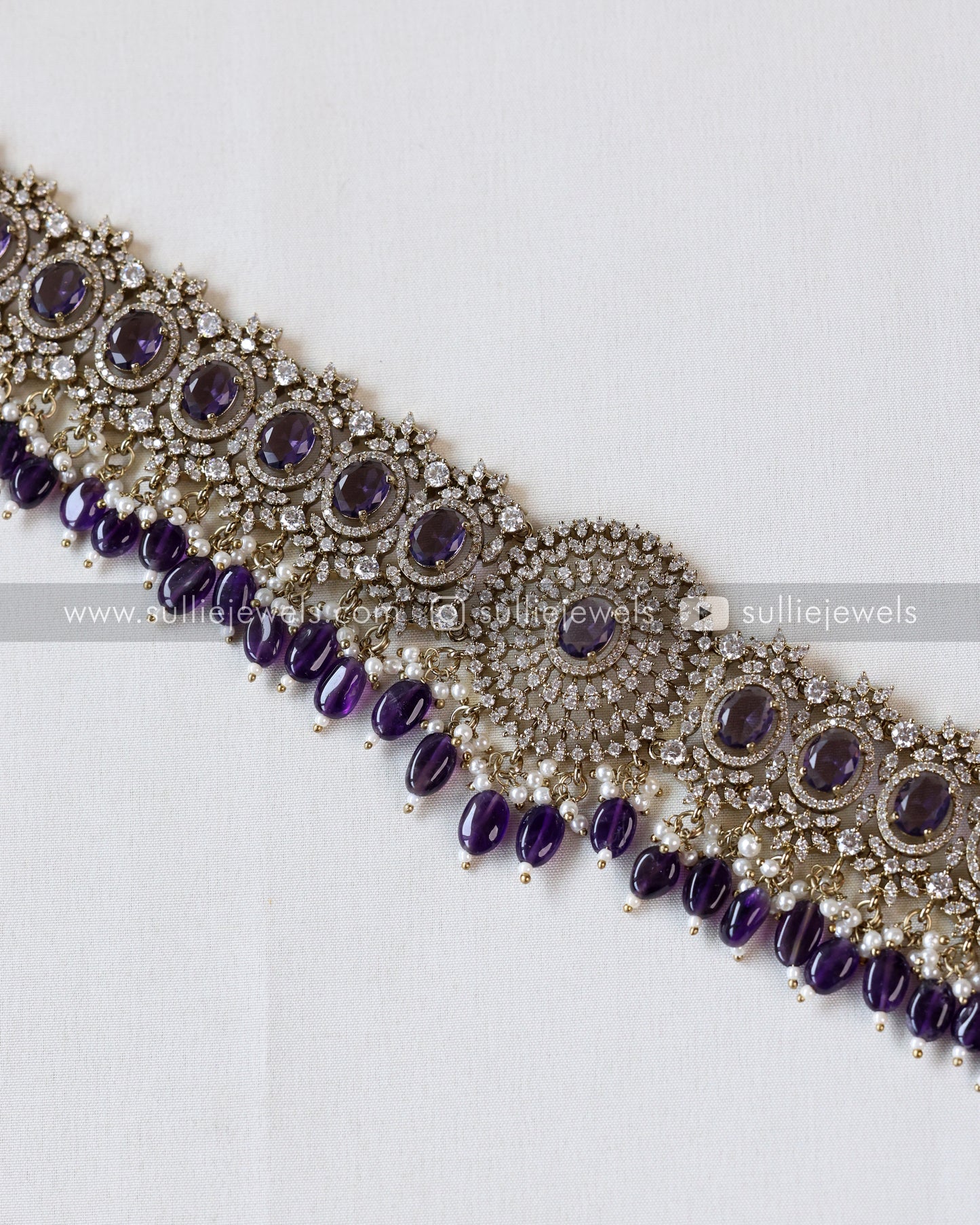 Round Victorian Stone Premium Hipchain - 6 colours