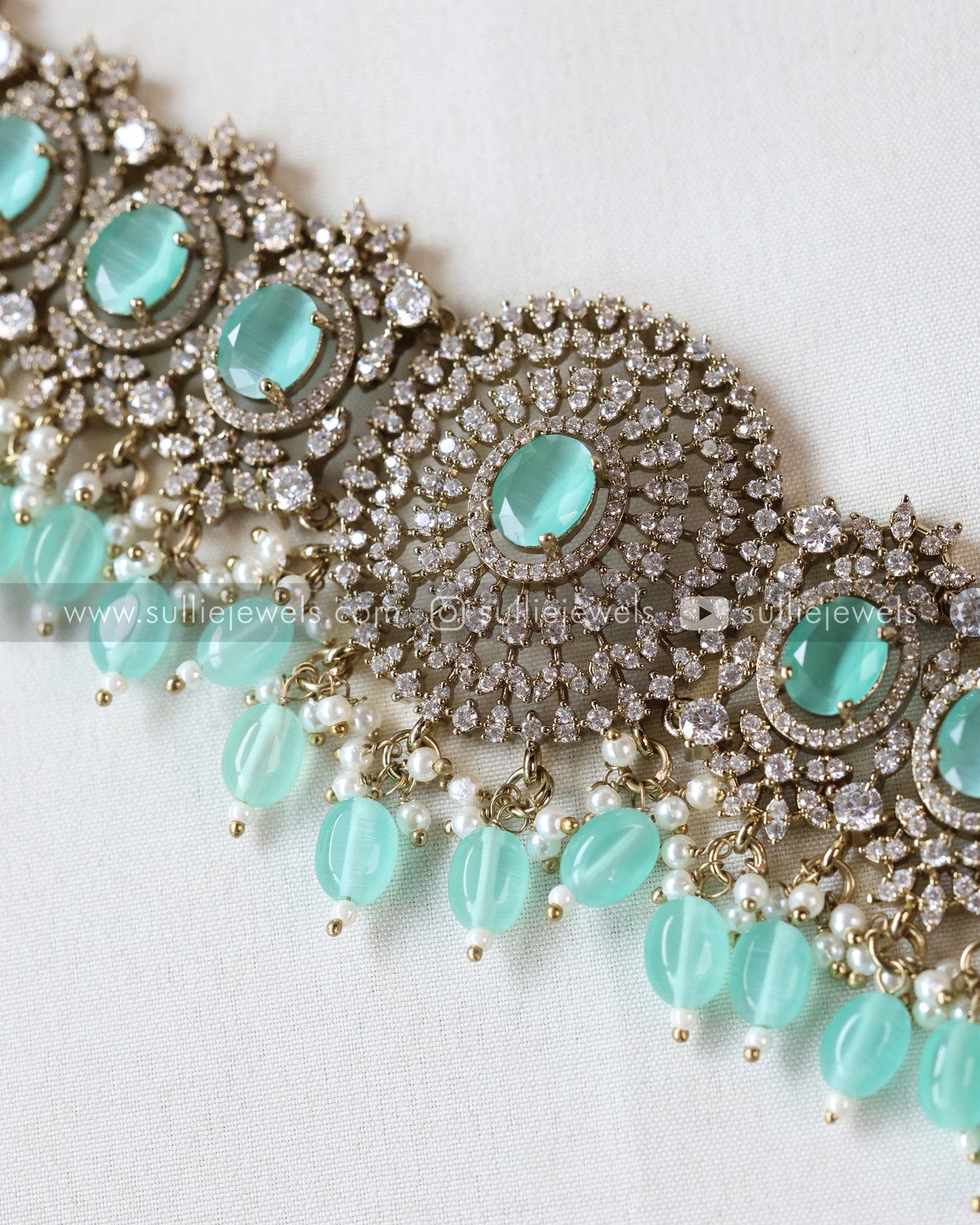 Round Victorian Stone Premium Hipchain - 6 colours