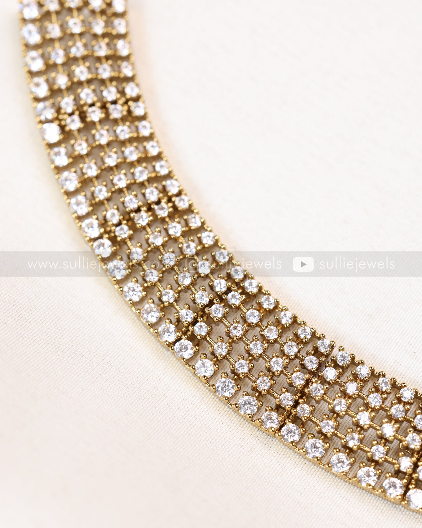 3835 - AD Pastel Pink Centre Stone Necklace with Stud