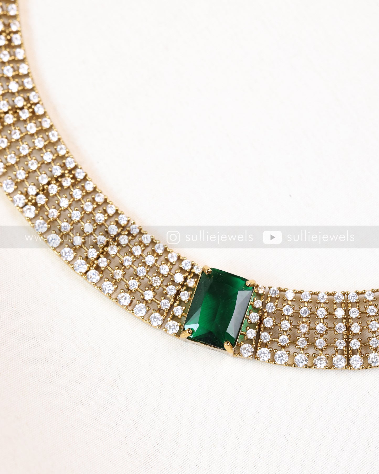 3837 - AD Emerald Centre Stone Necklace with Stud