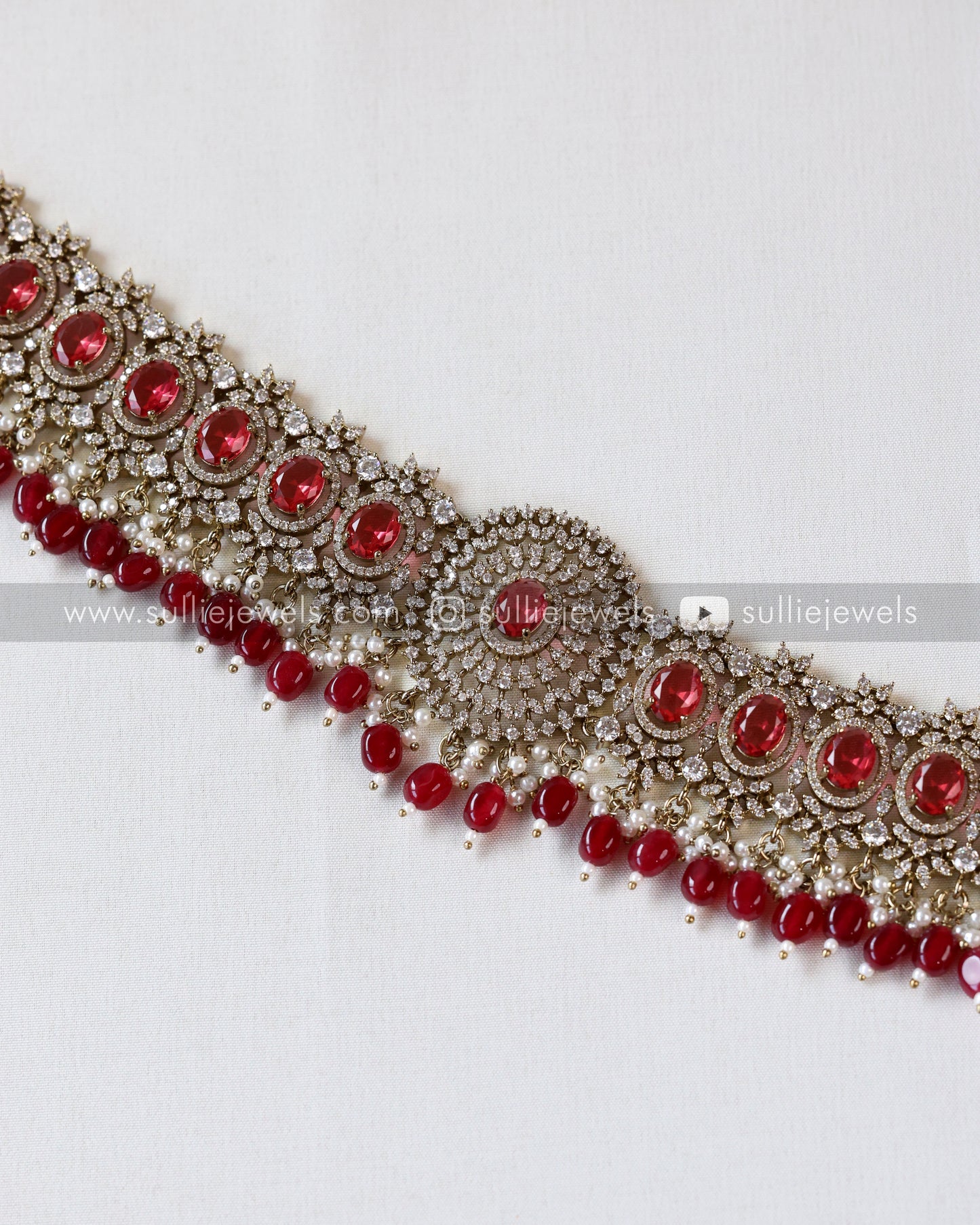 Round Victorian Stone Premium Hipchain - 6 colours