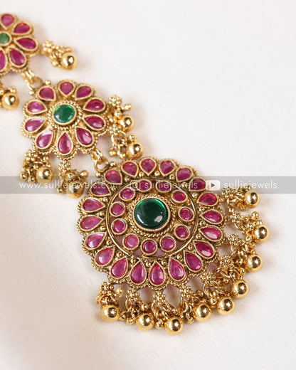 Ruby Floral Kemp Tikka with Gold Beads