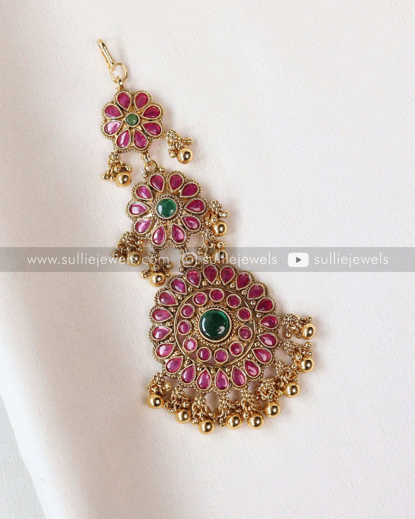 Ruby Floral Kemp Tikka with Gold Beads
