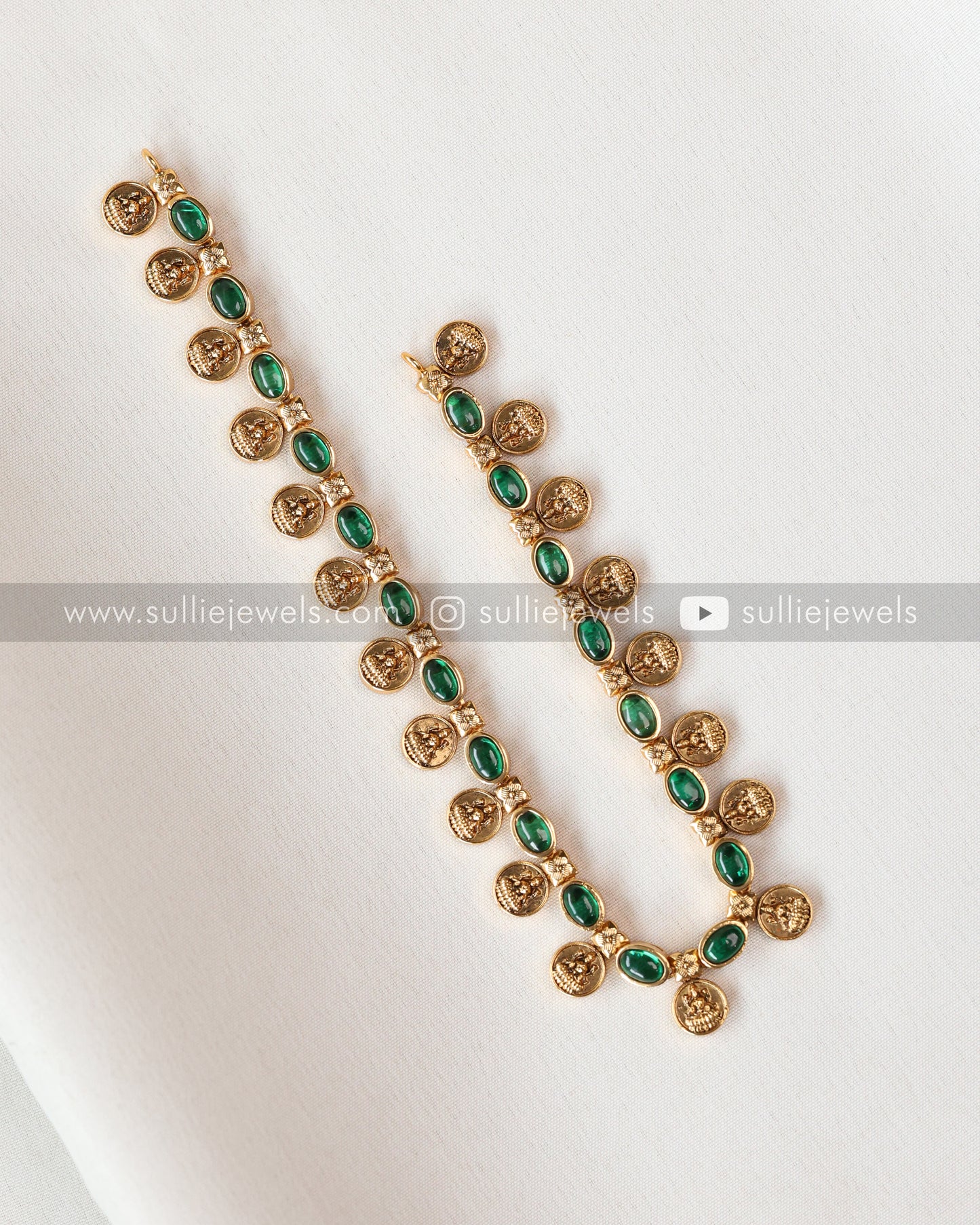 Minimal Green Coin Necklace with Stud