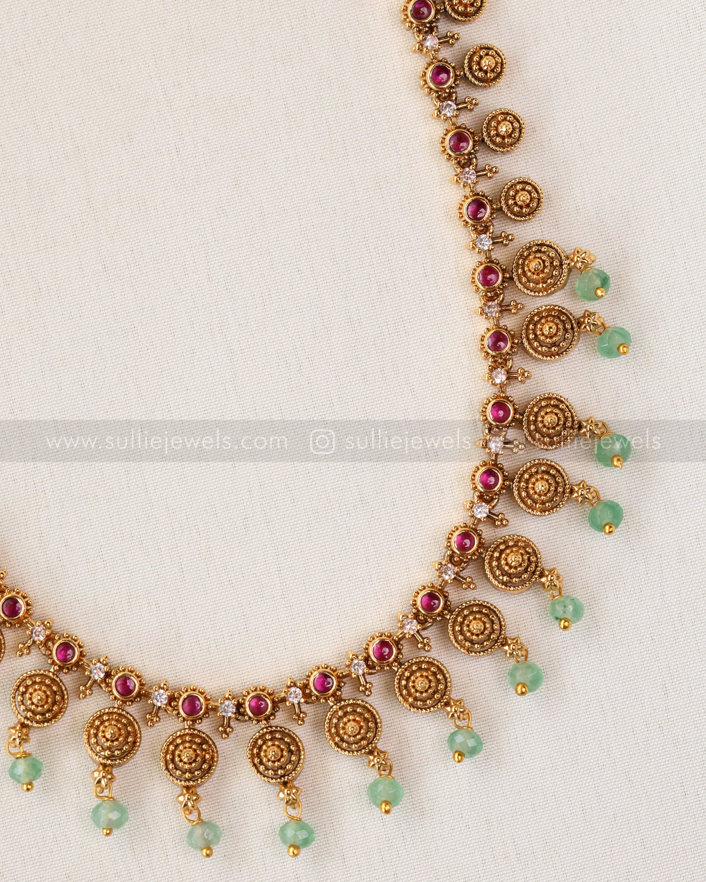 H188 - Minimal Mint No Idol Design Hipchain