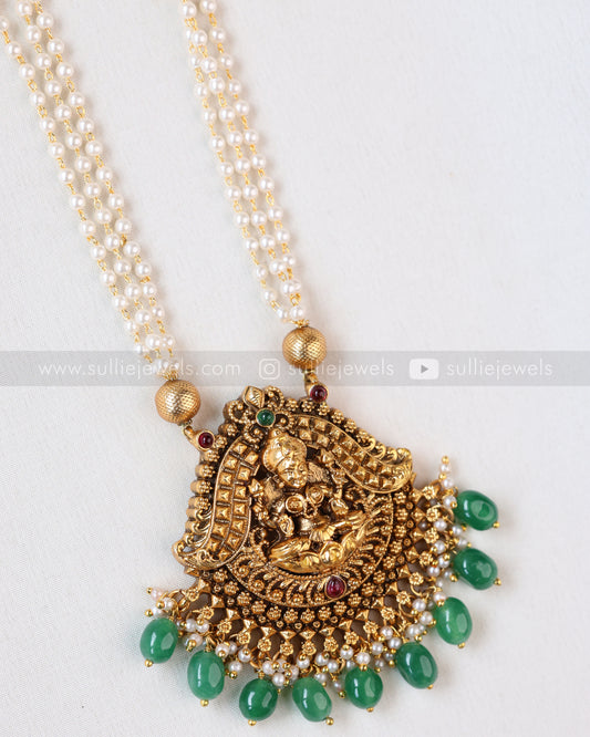 Sullie Basic - Lakshmi Mint Beads Pendant with Pearl chain and Jhumka