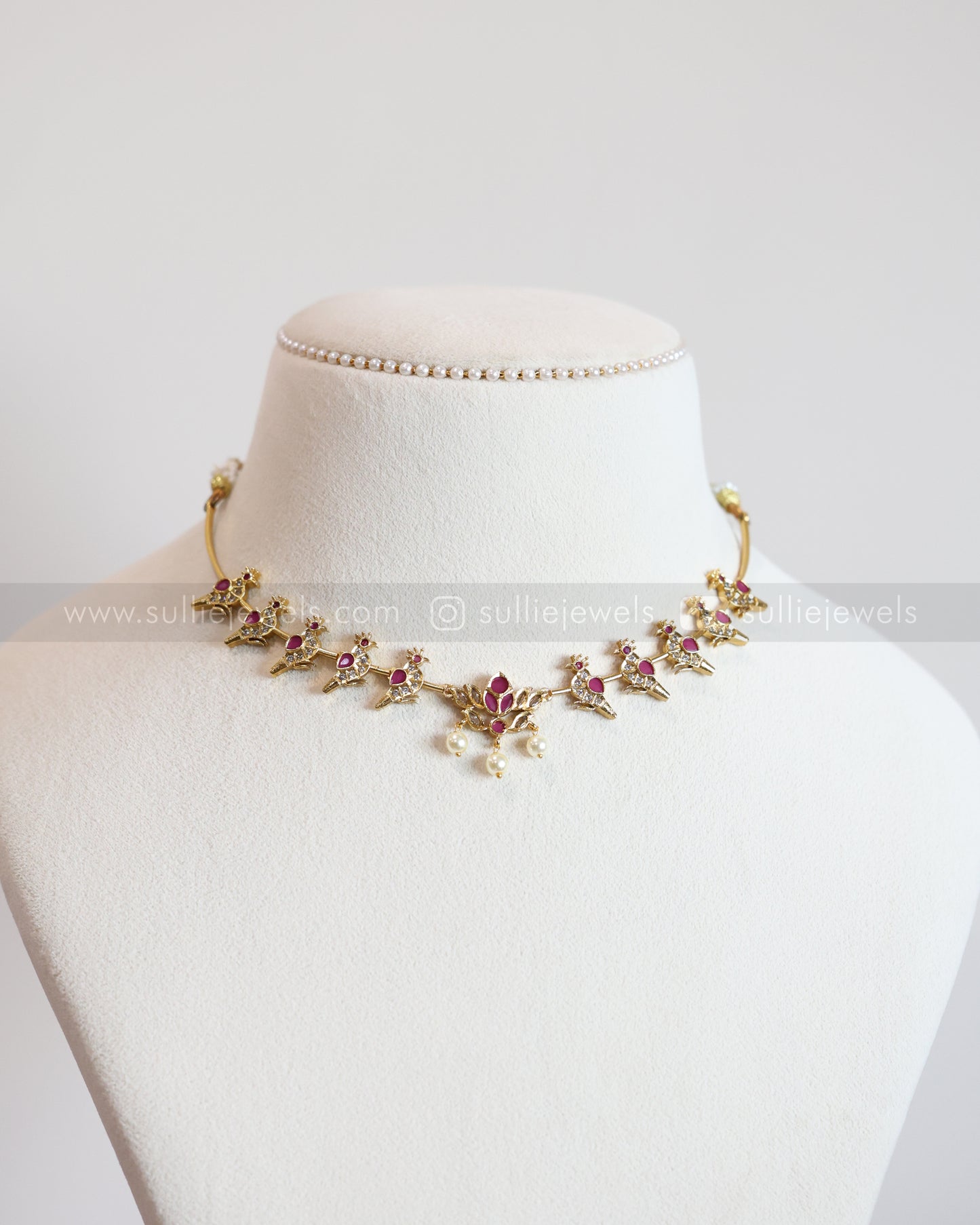 3828 - Ruby Lotus & Parrot AD Hasli Necklace