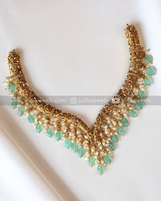 Guttapusalu Premium Mint Beads Hasli with Earrings