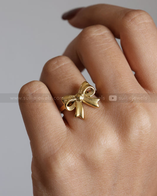 R23 - Golden Bow Knot Adjustable Ring