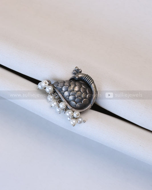 R07 - Oxidised Peacock Pearl Adjustable Ring