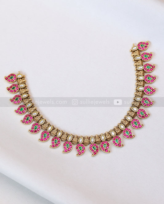 3635 - Jadau Kemp Mango Necklace Chain with Stud