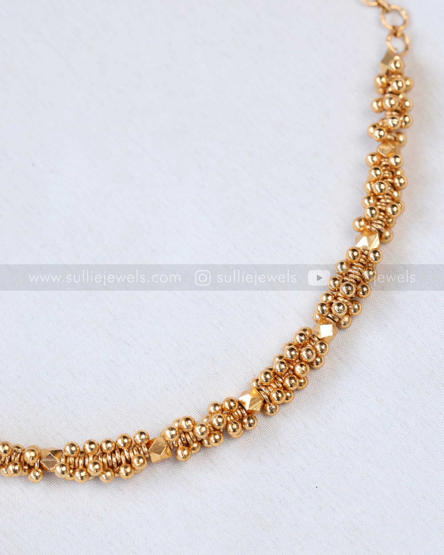 3856 - Sullie Basic - Minimal Golden Ghungroo Necklace with Earring