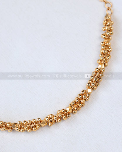 3856 - Sullie Basic - Minimal Golden Ghungroo Necklace with Earring