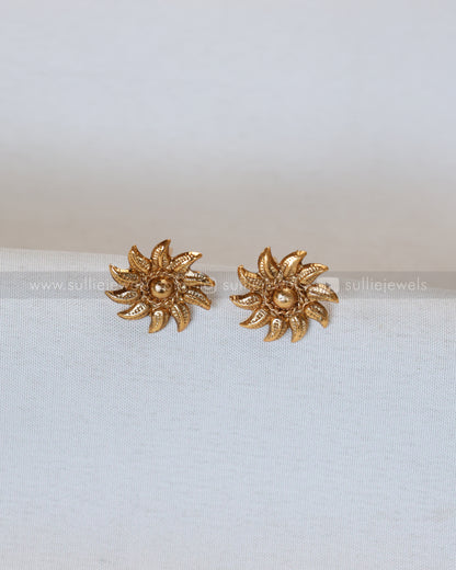 3856 - Sullie Basic - Minimal Golden Ghungroo Necklace with Earring