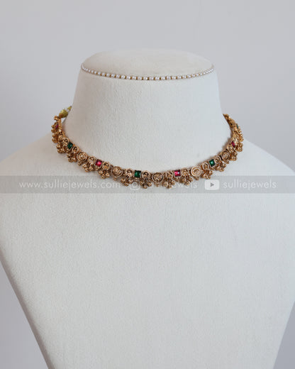 3839 - Sullie Basic - Minimal Ruby Green Ethnic Necklace with Stud