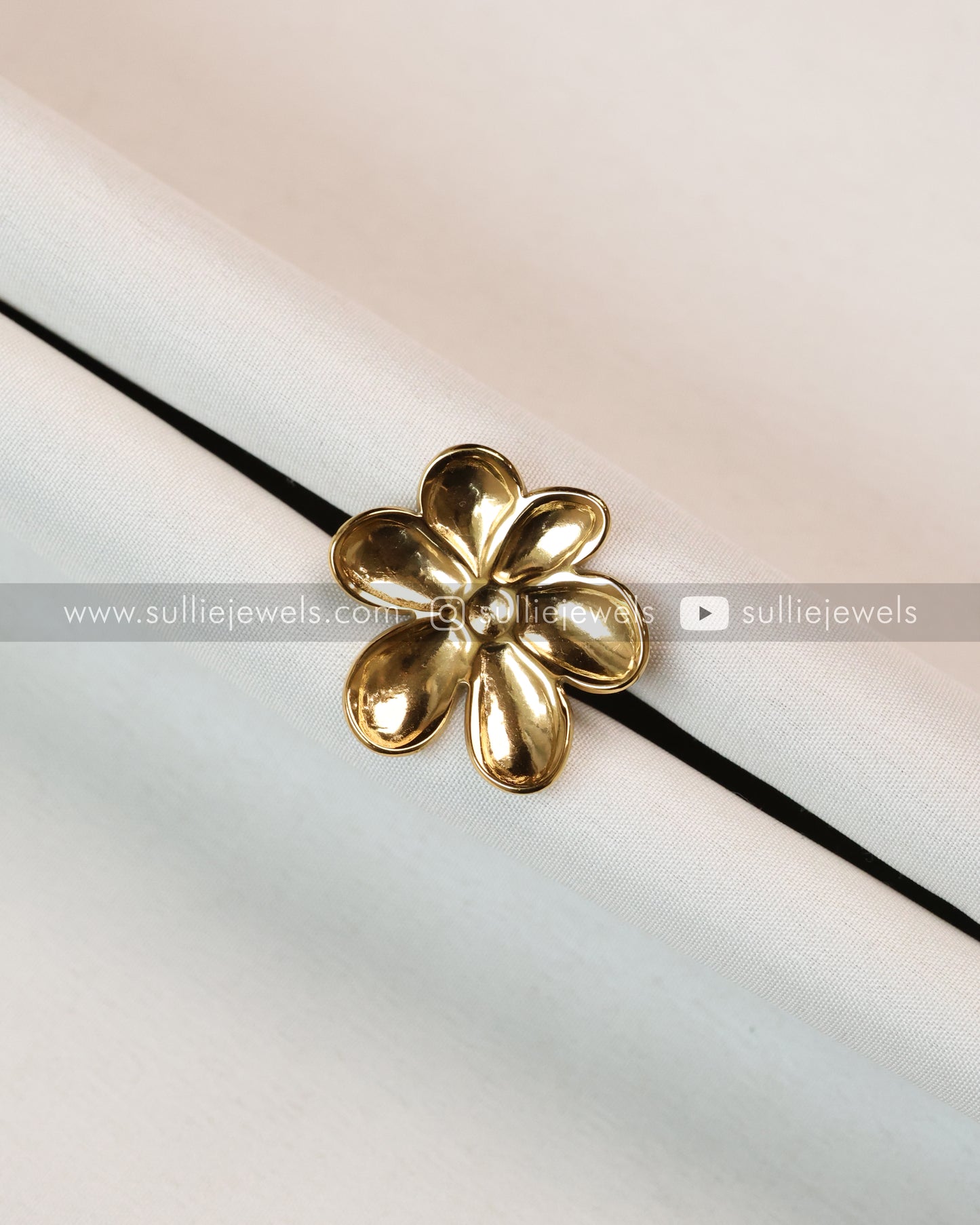 R10 - Melted Golden Petal Flower Adjustable Ring