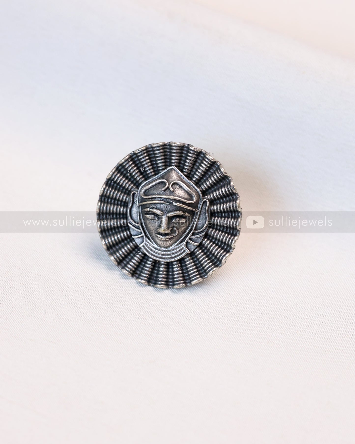 R06 - Ethnic Oxidised  Adjustable Ring