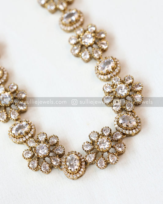 Diamond Floral Victorian Hipchain