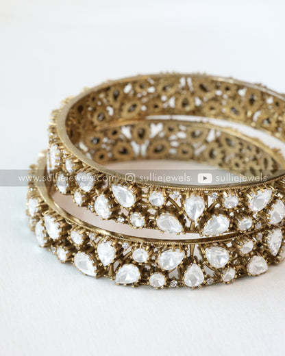Victorian Premium Moissanite Stone Bangle - Set of 2