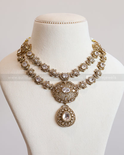 3375 - Two Layer Victorian Polki Necklace with Earrings - White