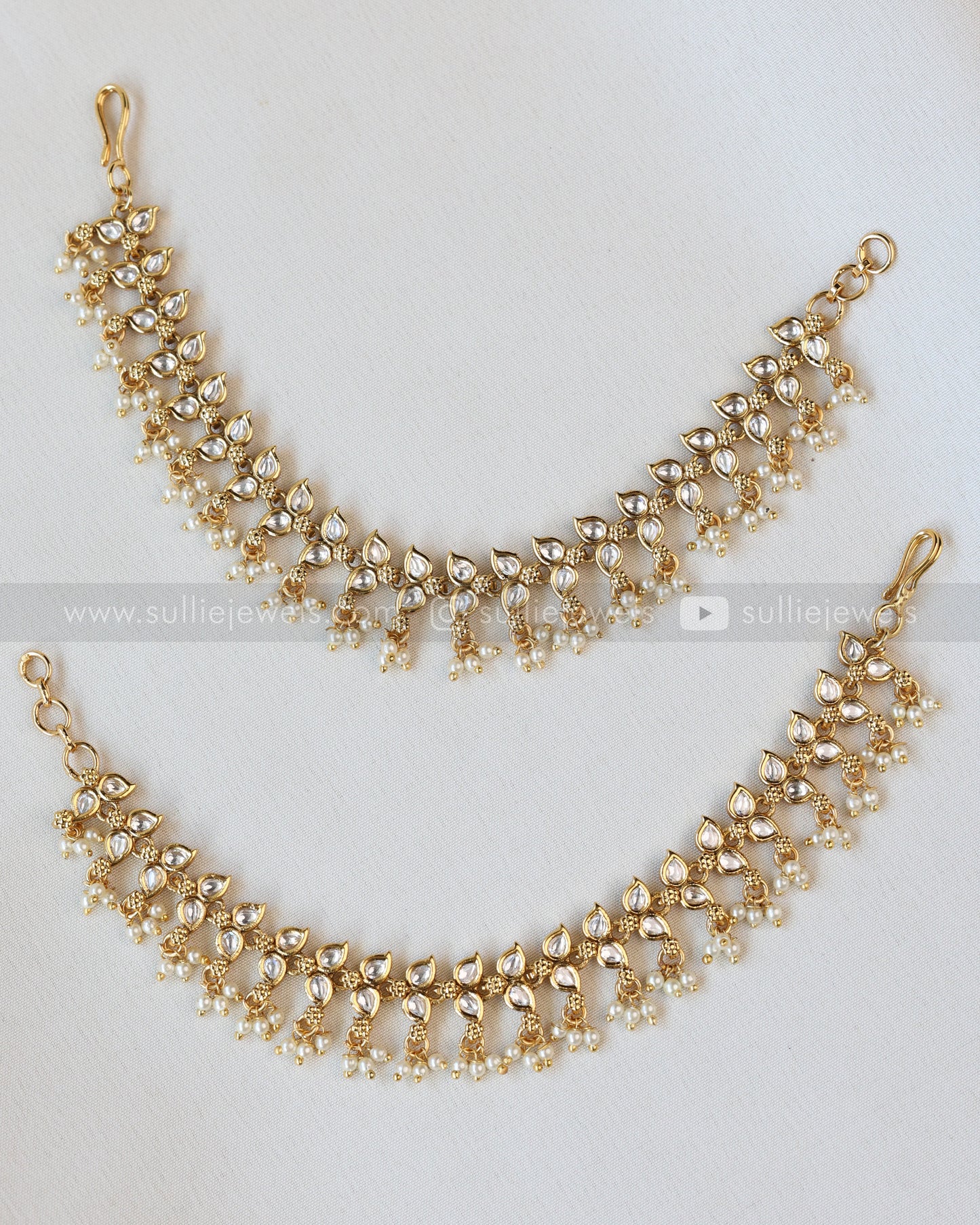 Peacock Stone Earring with Single Layer Earchain / Maatti