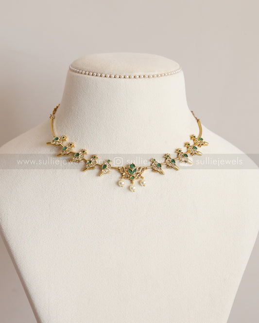 3829 - Green Lotus & Parrot AD Hasli Necklace