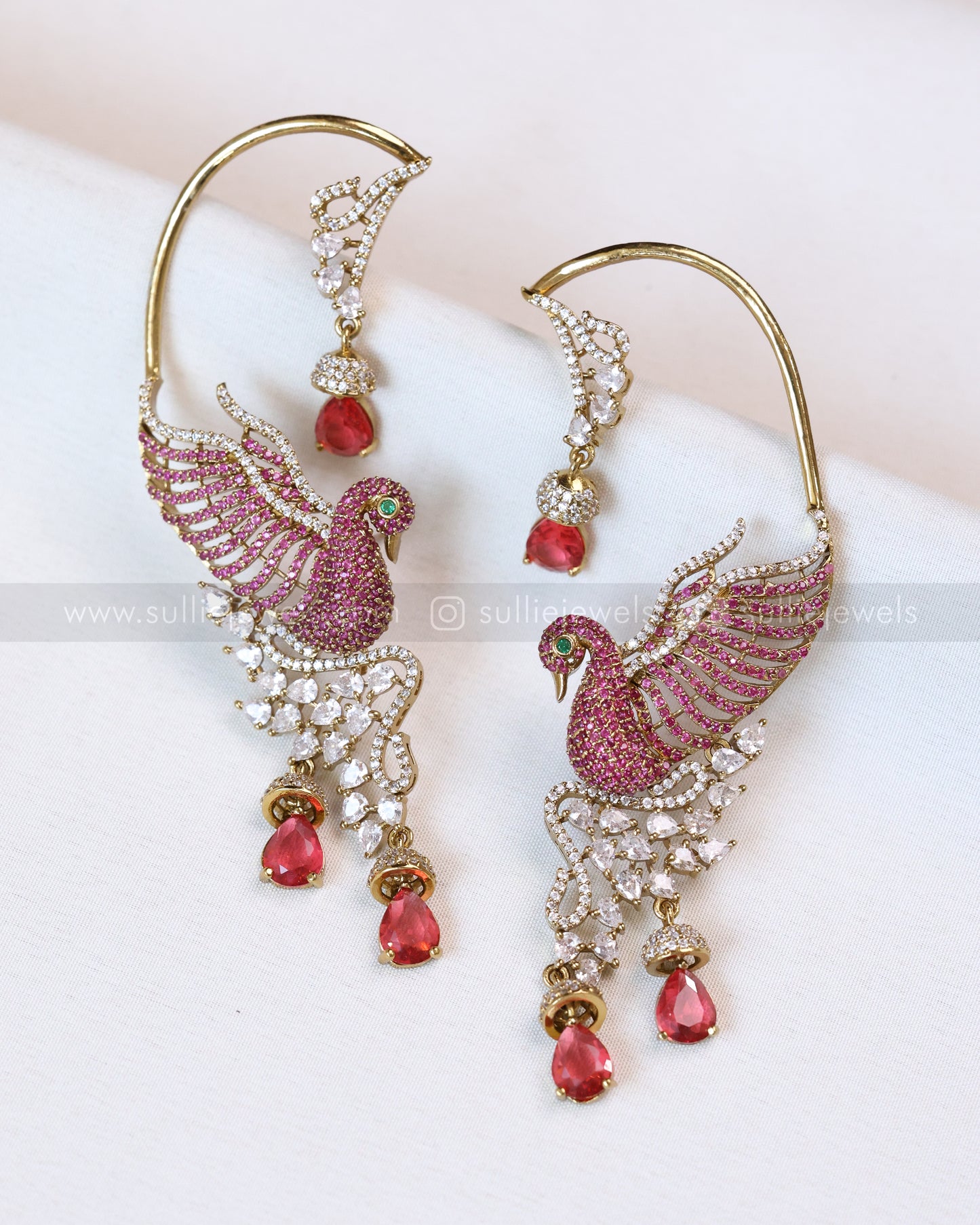E1182 - Premium Ruby Victorian Swan Ear Cuff